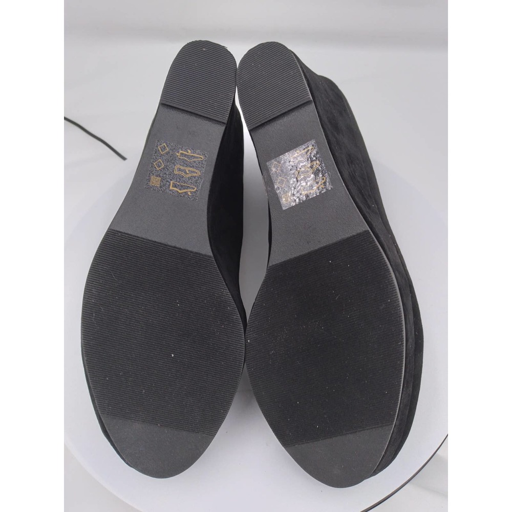 NIB Maurices 3.5" closed toe wedge black size 7 - Picture 6 of 6